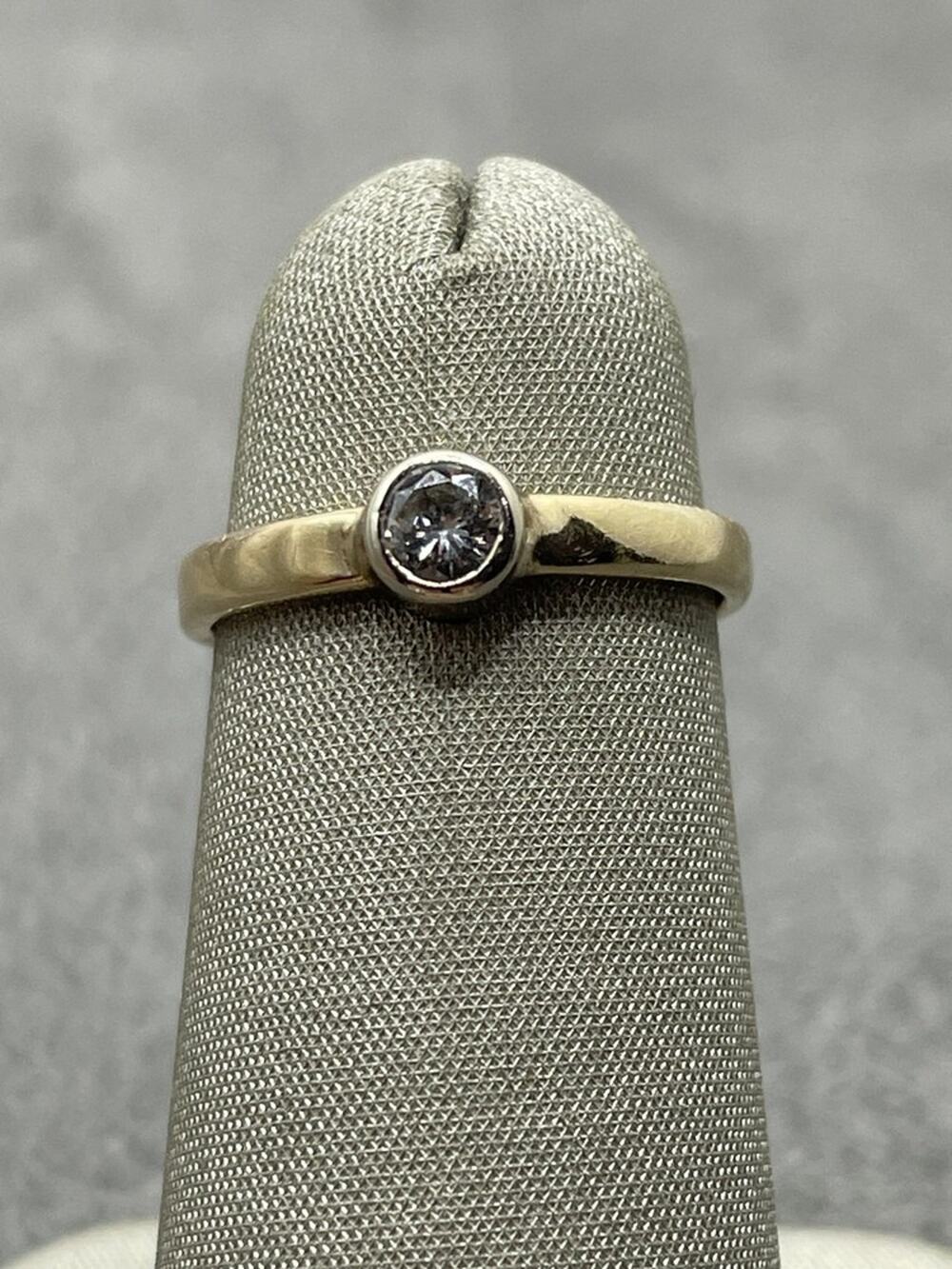 14K Yellow Gold Diamond Pinky Ring (24263)